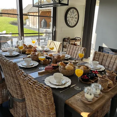 La Douce Cens Bed & Breakfast Tenneville